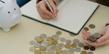 5 Smart Money Habits for Financial Freedom