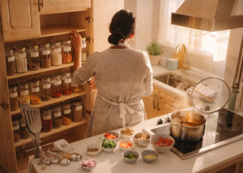 Kitchen Zones and Habits to Speed Dinner Prep