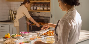 Efficient Home Cooking Habits for Consistent Weeknight Meals