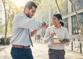 Consistent Movement Strategies for Real-World Schedules