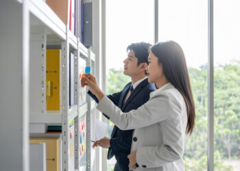Tagging and Metadata Strategies for Financial Document Retrieval